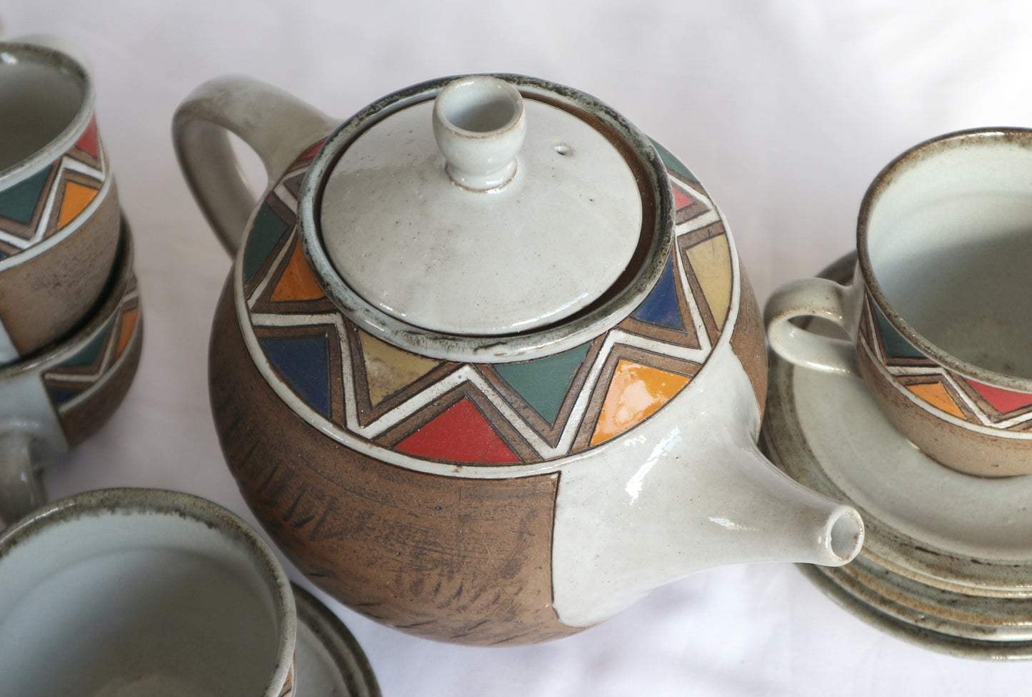Umoja Essence Tea-set