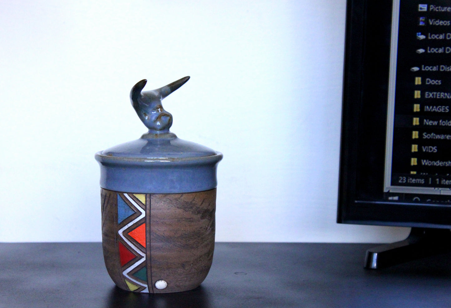 AfroLux Cylindrical Jar