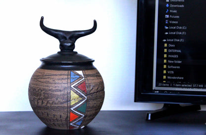 AfroLux Spherical Jar