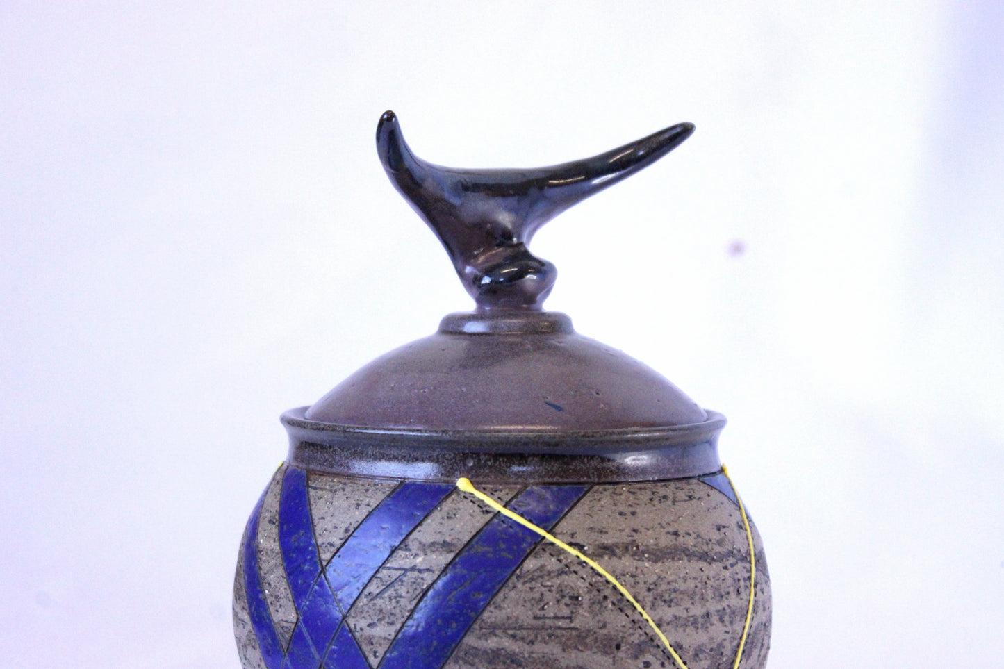 iTyali Globular Jar