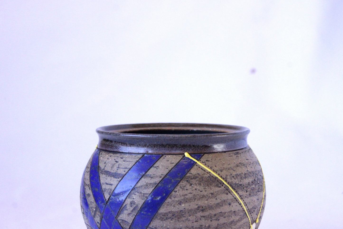 iTyali Globular Jar