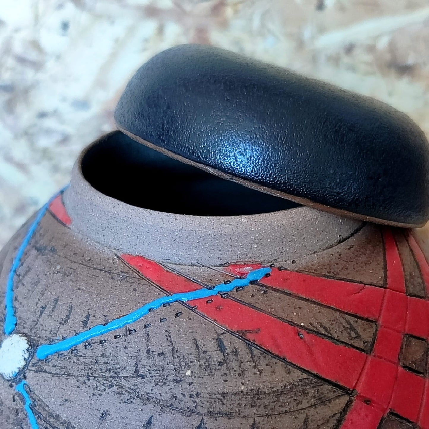 iTyali Geometric Jar